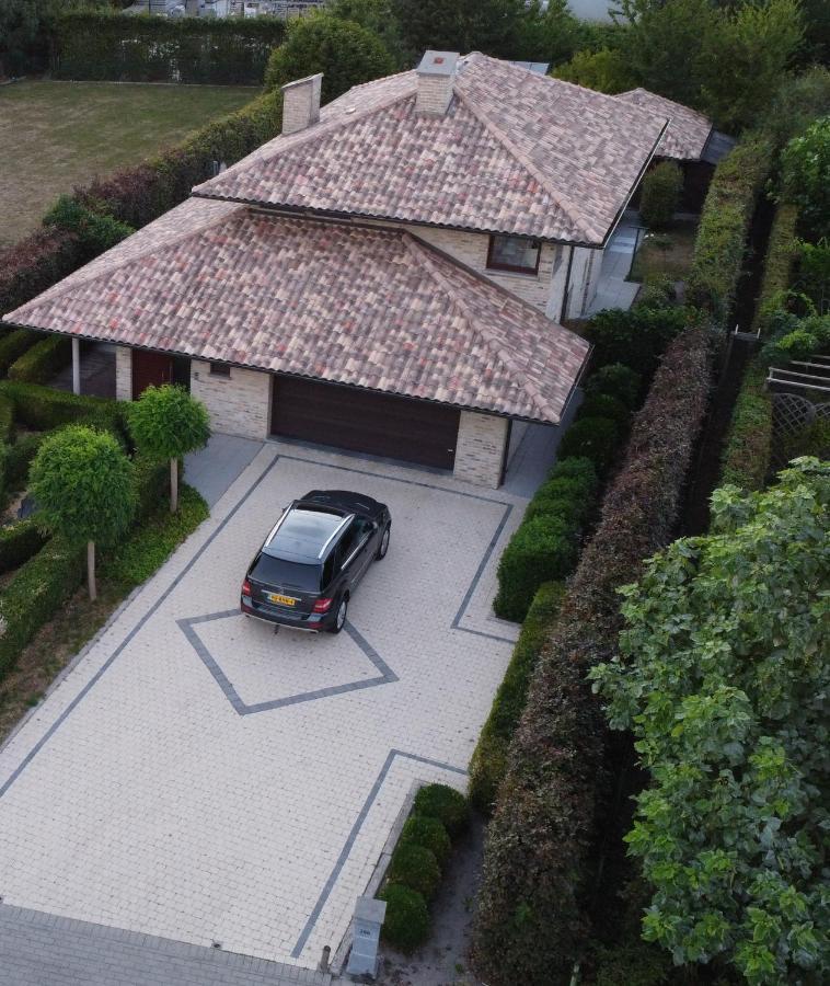 Modern Spanish Hacienda - 10Km From The Coast Ichtegem Eksteriør bilde